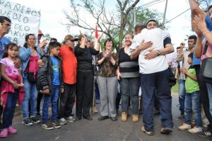 Los liberados son recibidos en su tierra