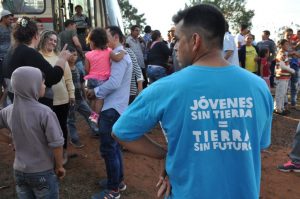 Los liberados son recibidos en su tierra