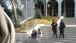 Los liberados son recibidos en su tierra